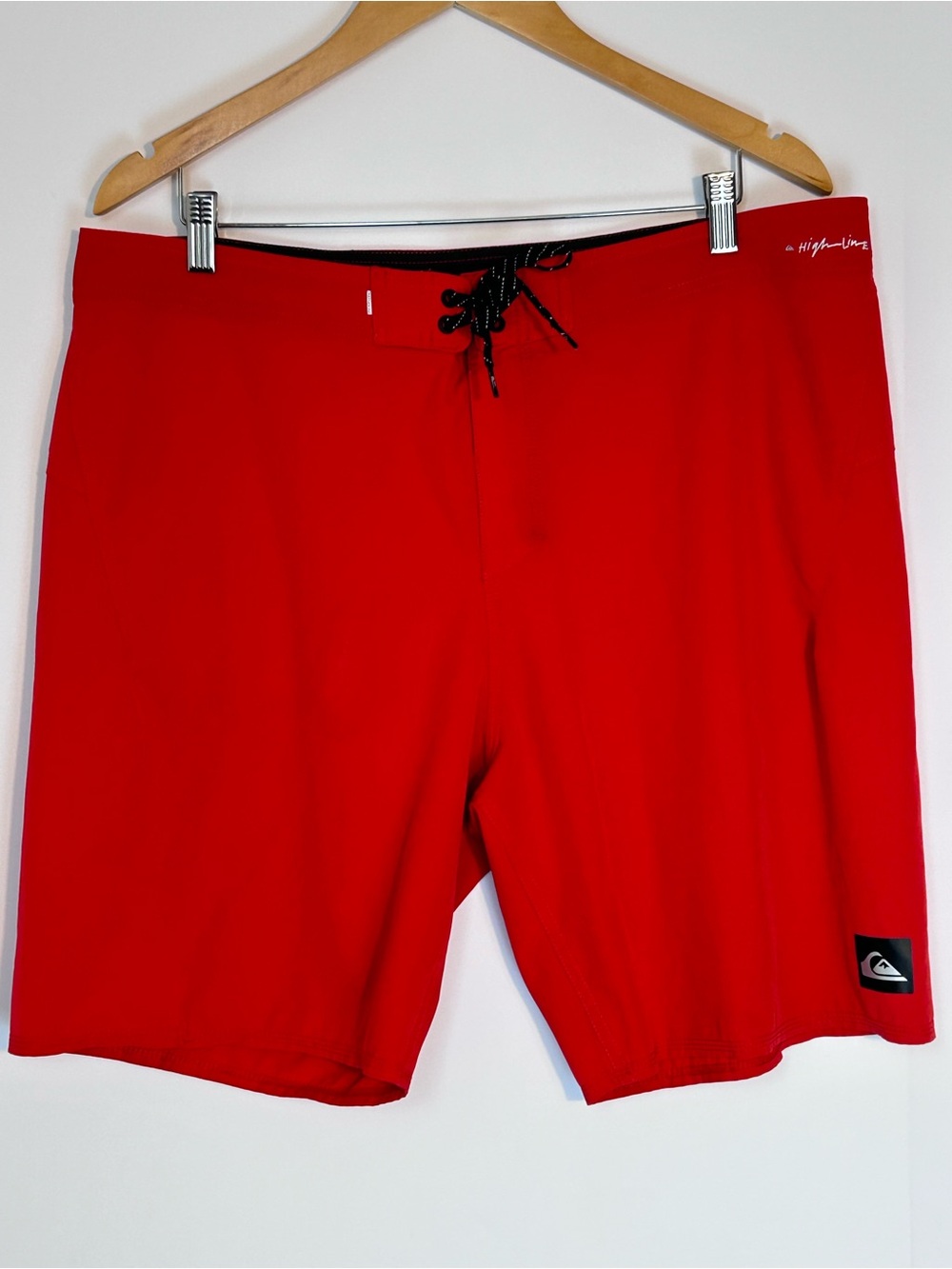 Quiksilver Highline 4-Way Stretch Red Boardshorts Men’s Size 36